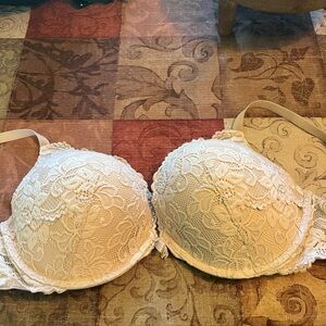 Frederick’s of Hollywood Bra